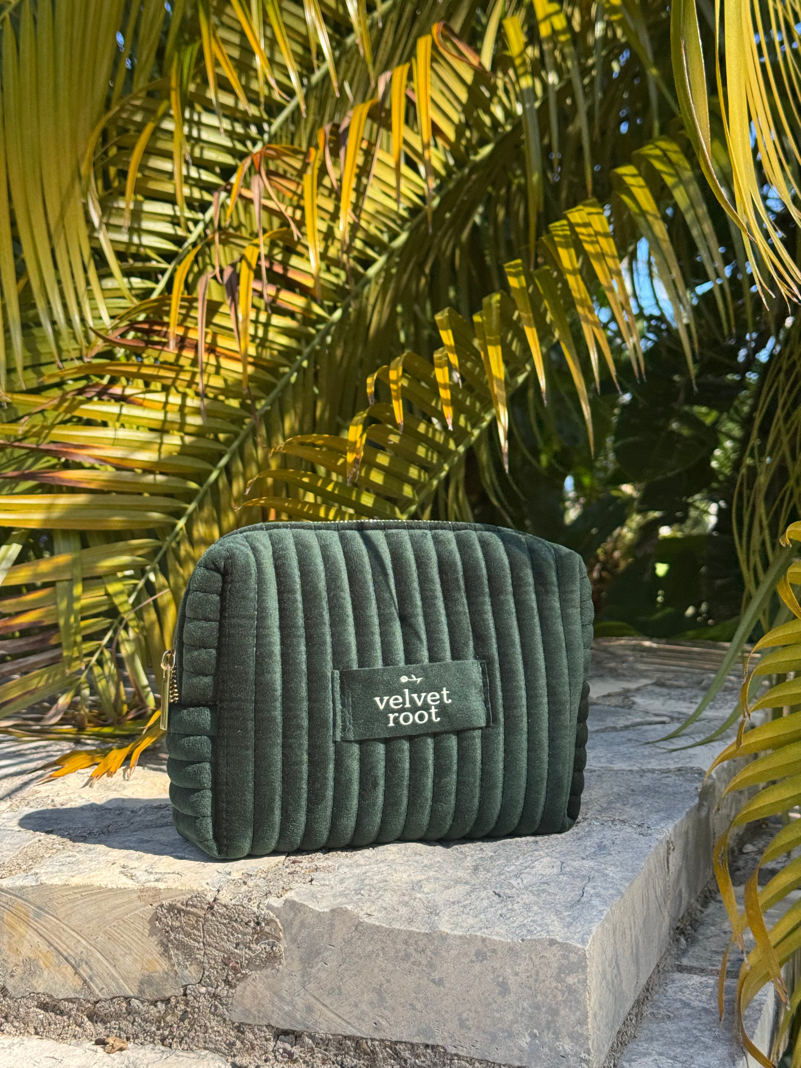 Velvet Root Signature Pouch